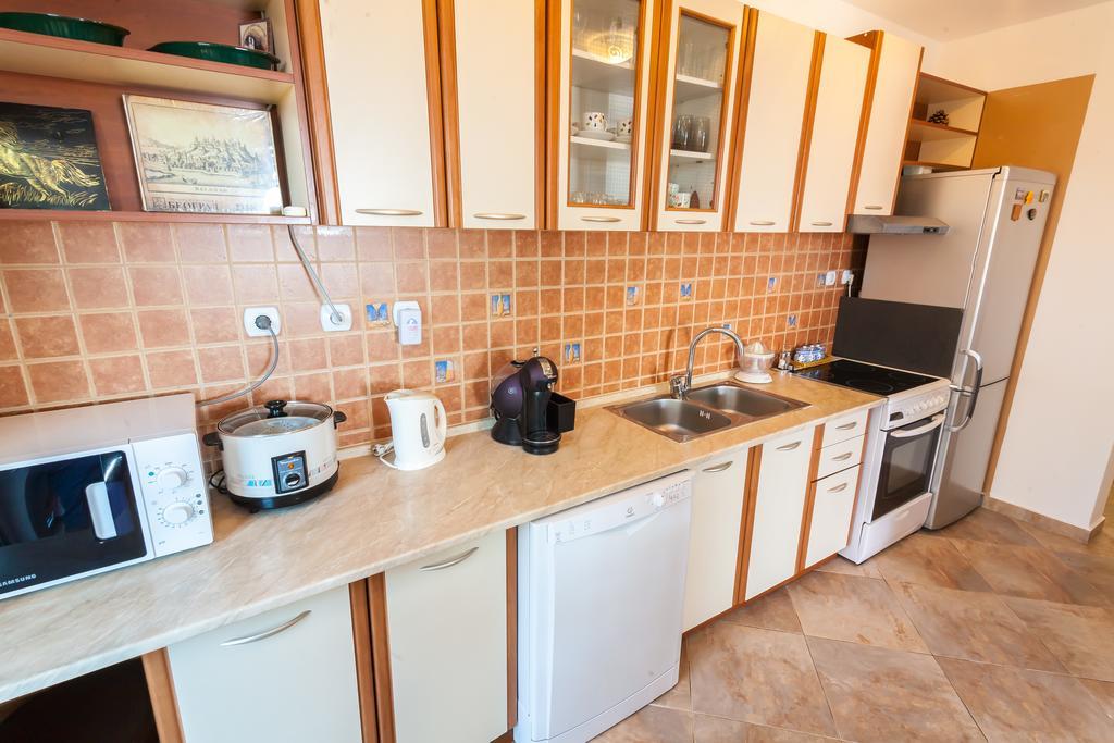 Apartments Mila Krimovica Eksteriør bilde